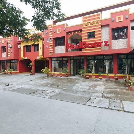 Reddoorz @ Golden Victory Hotel Mabalacat Pampanga Eksteriør bilde