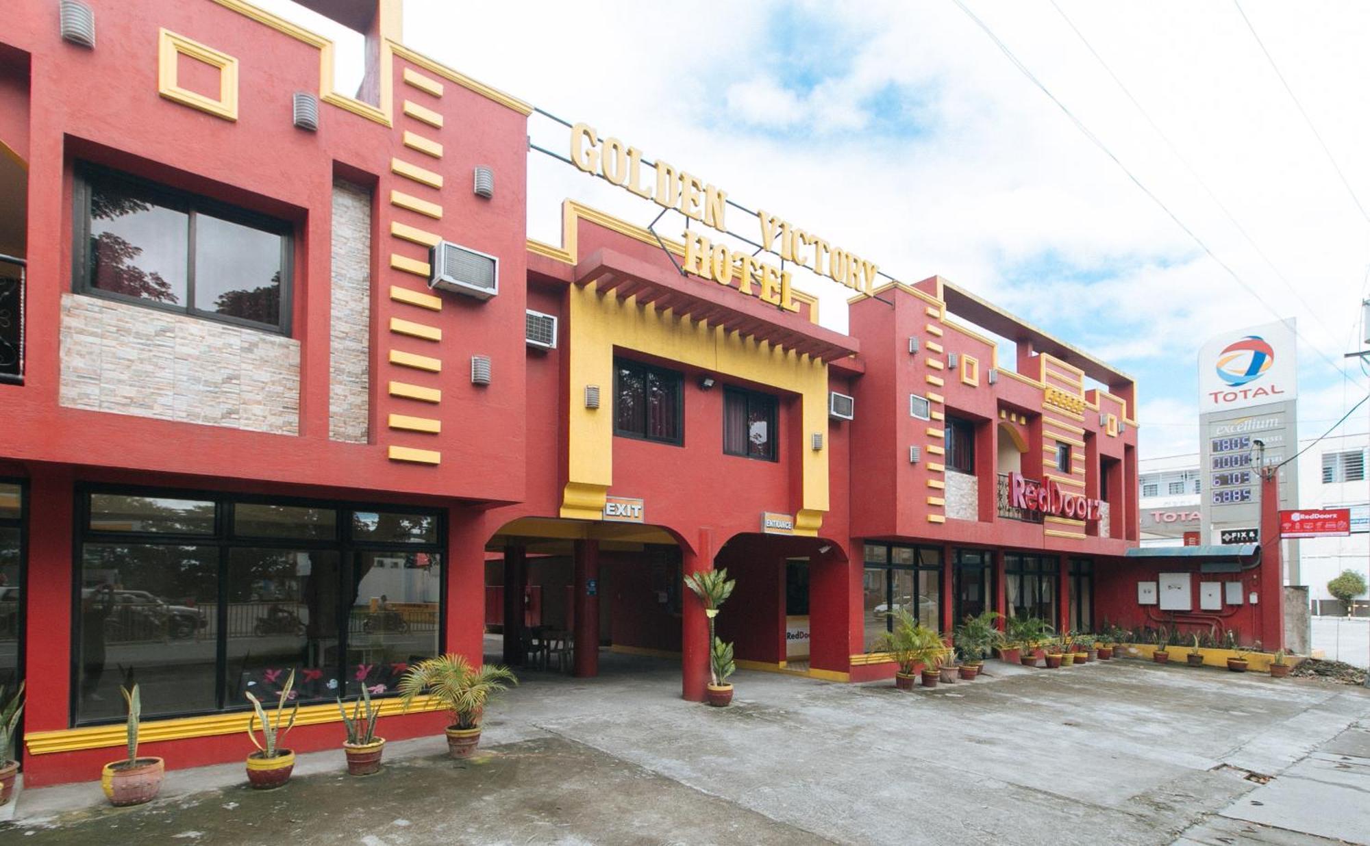 Reddoorz @ Golden Victory Hotel Mabalacat Pampanga Eksteriør bilde